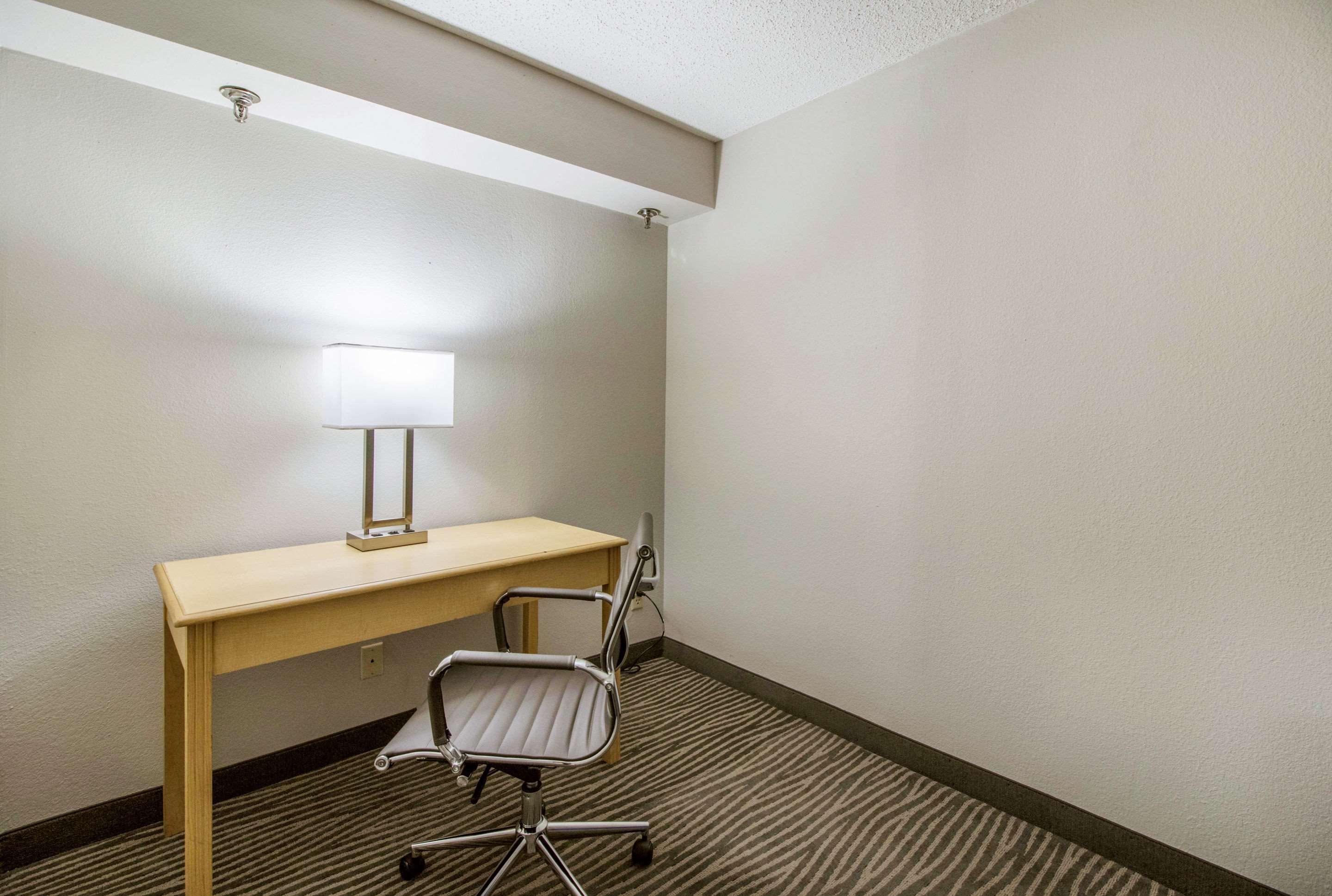Clarion Hotel Jackson Northwest Luaran gambar
