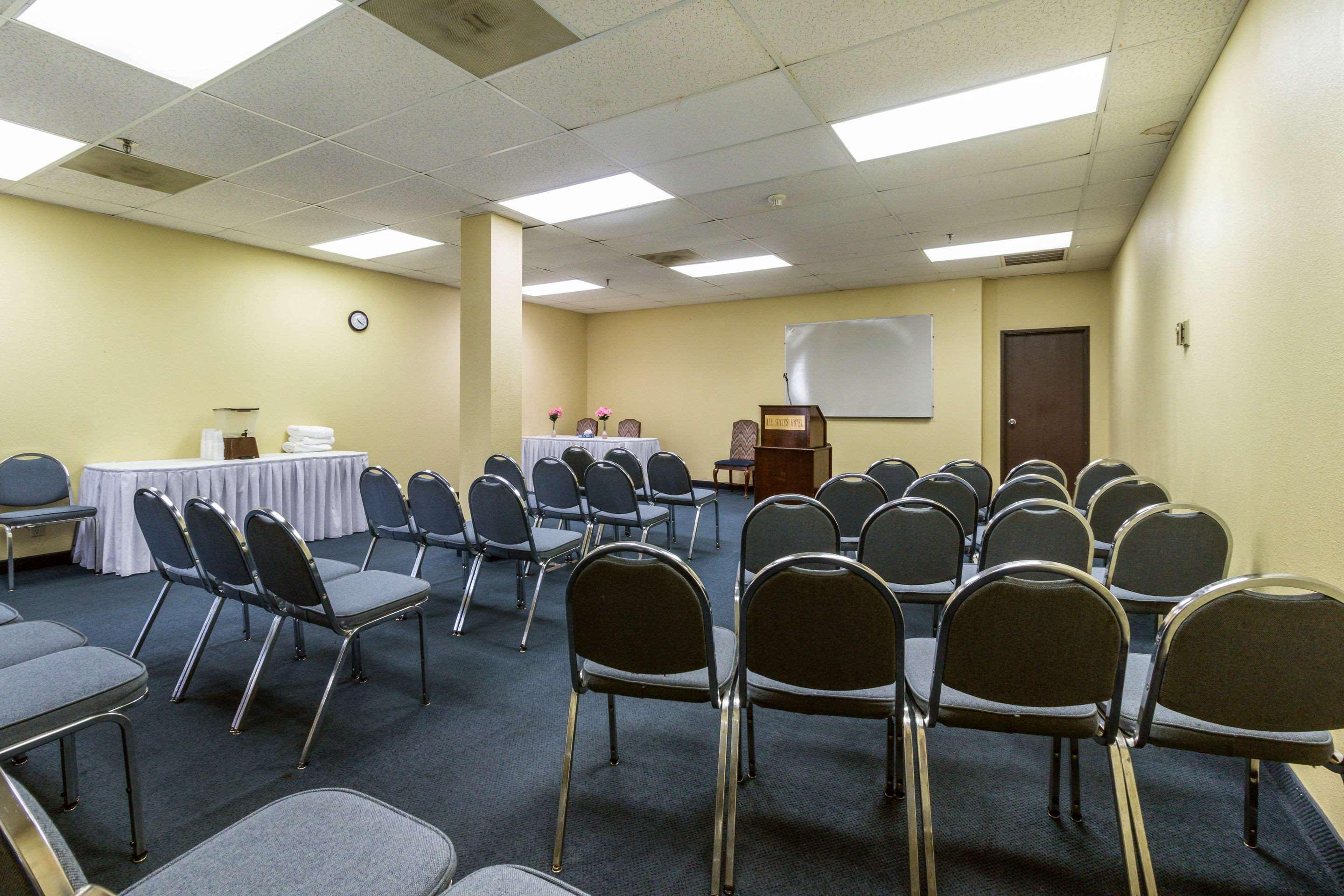 Clarion Hotel Jackson Northwest Luaran gambar