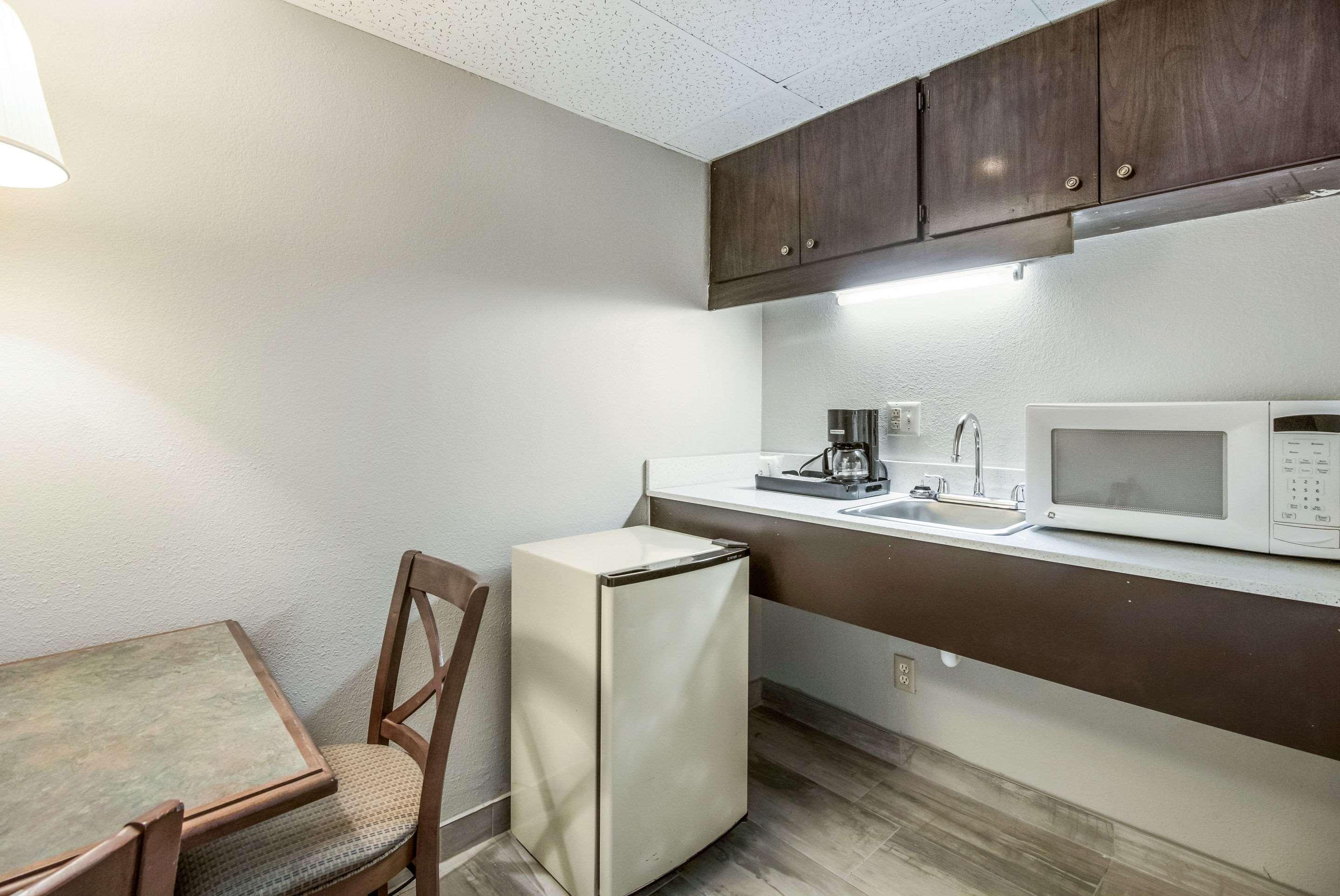 Clarion Hotel Jackson Northwest Luaran gambar