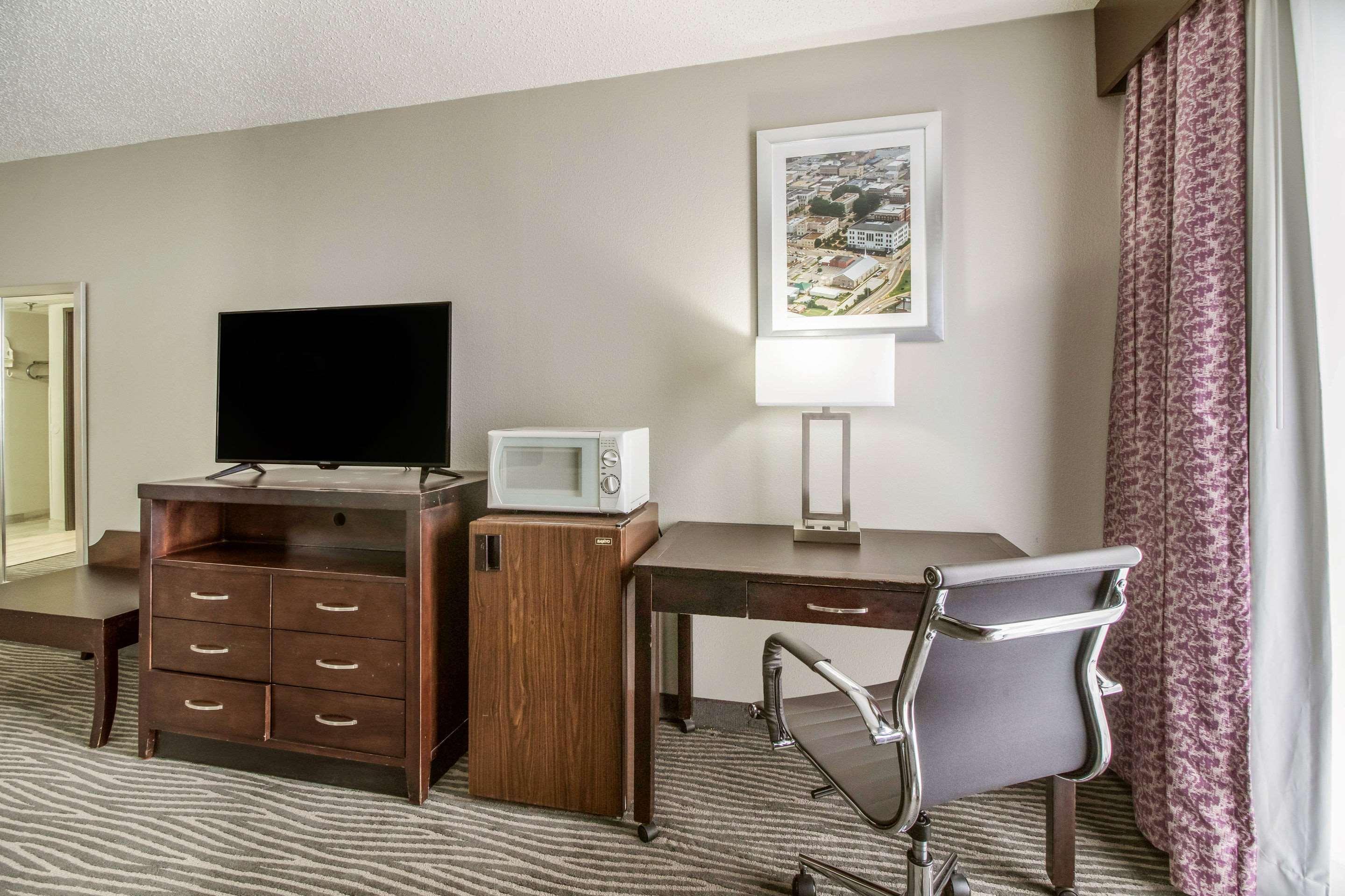 Clarion Hotel Jackson Northwest Luaran gambar