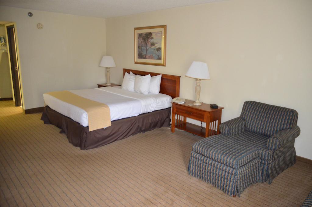 Clarion Hotel Jackson Northwest Luaran gambar